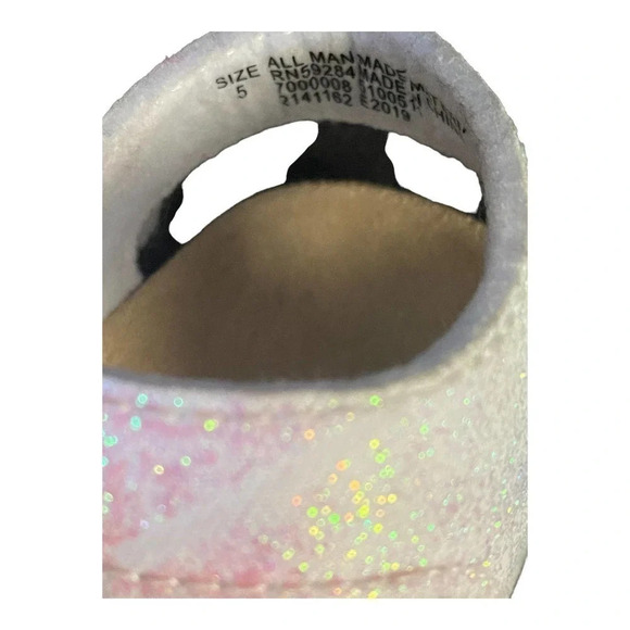 The Childrens Place Girls Sandals Size 5 Glitter Buckle Closure Summer Shoes - Picture 9 of 10